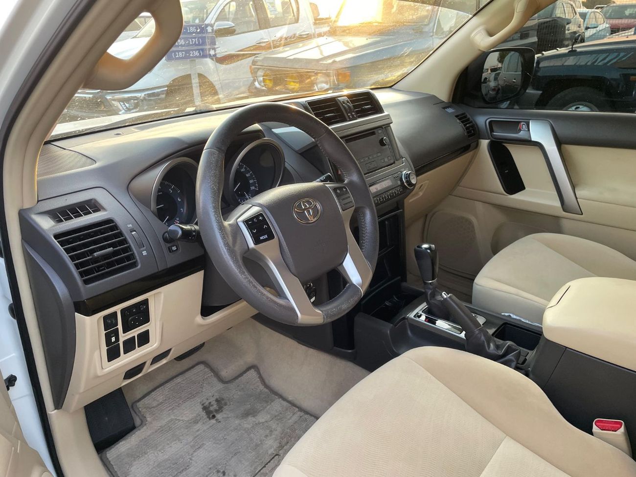 Toyota Prado GXR 2.7L (164 HP) 4WD (7 Seater)