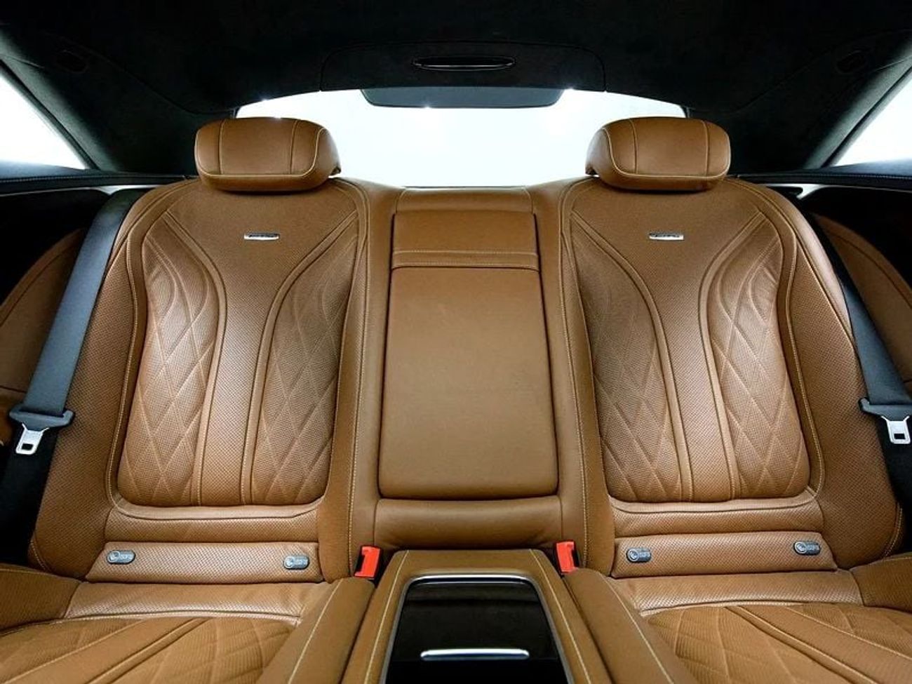 مرسيدس بنز S 63 AMG Std 5.5L