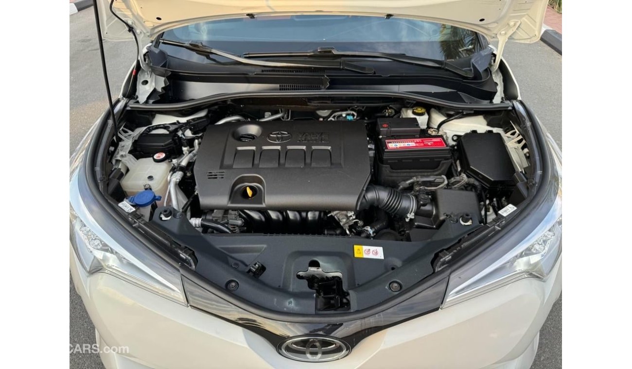 Toyota C-HR 2018 PUSH START 2.0L AWD CANADA SPEC