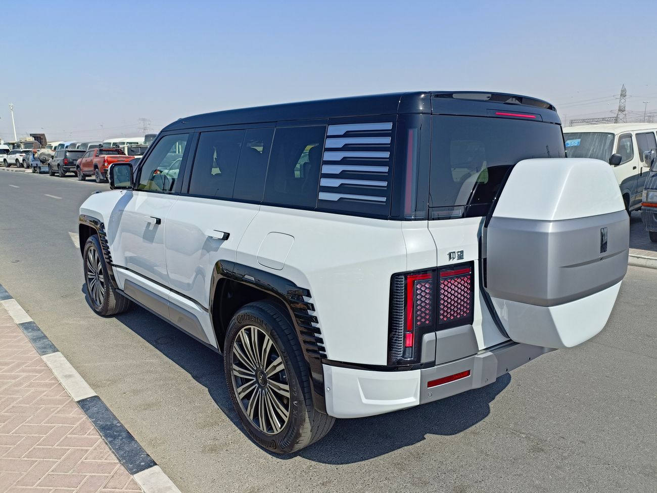 Yangwang U8 Luxury version