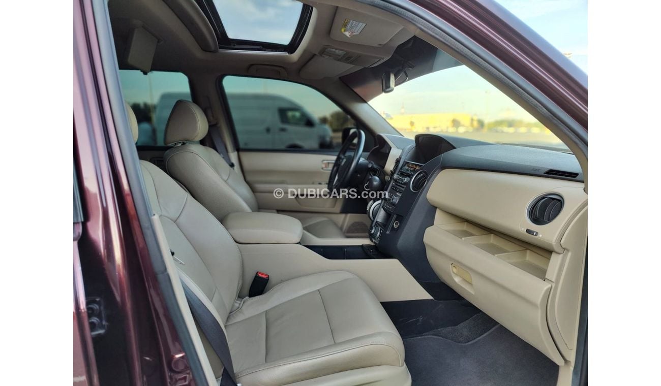 Honda Pilot HONDA PILOT TOURING 2012 GCC PERFECT CONDITION - ACCIDENT FREE