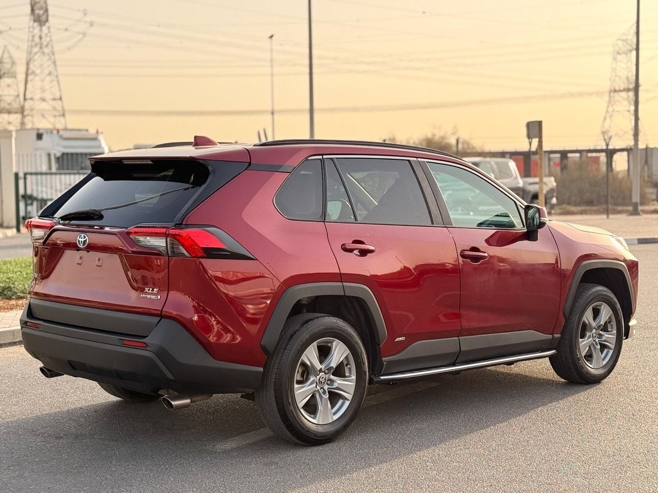 تويوتا راف ٤ XLE HEV XLE 2.5L