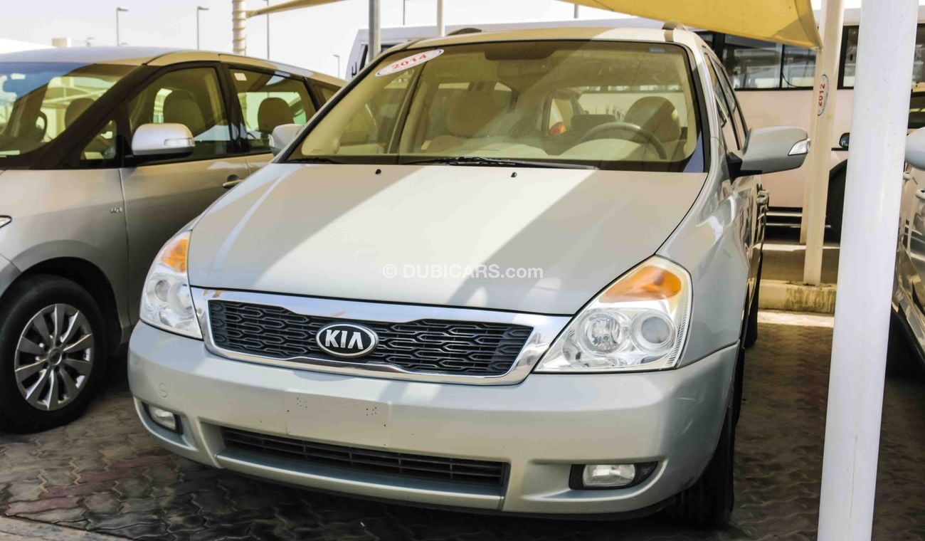 Kia Carnival