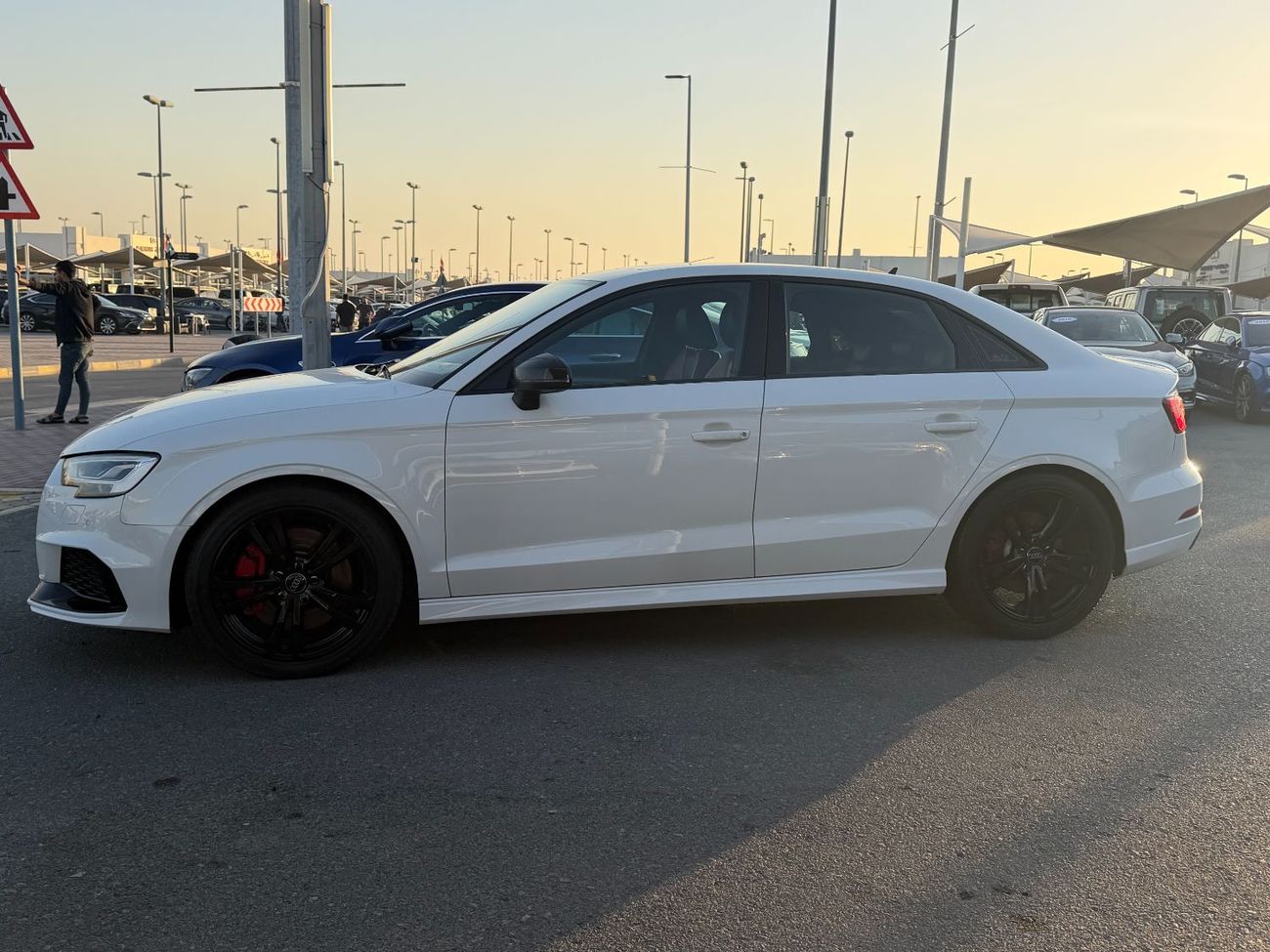 Audi S3 TFSI quattro 2.0L