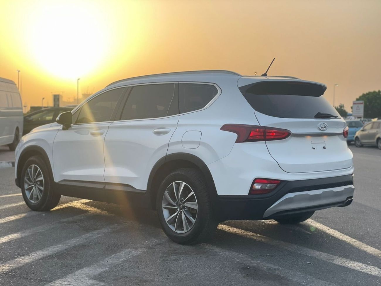 هيونداي سانتا في 