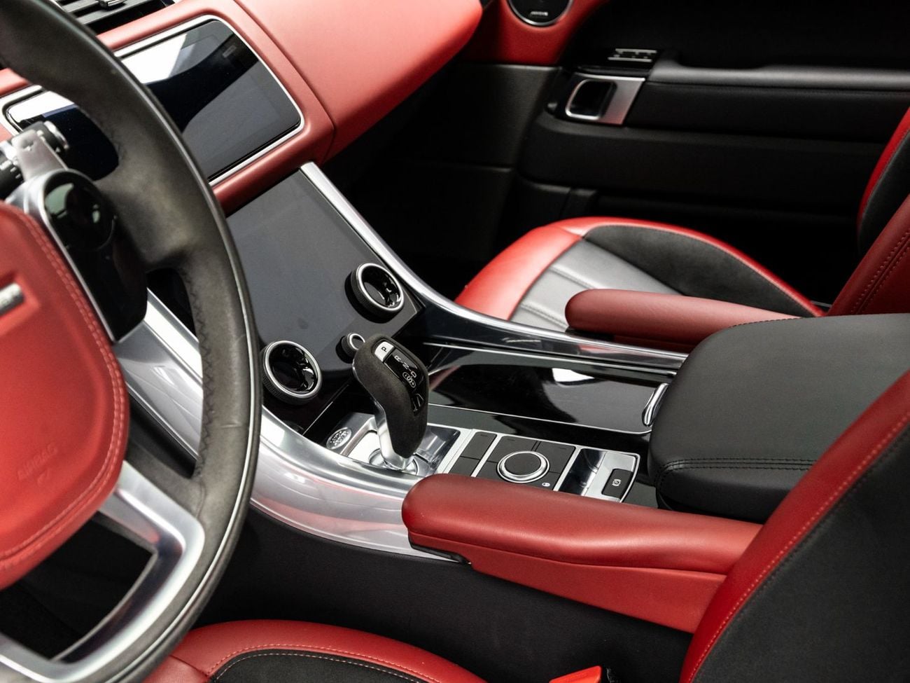 Land Rover Range Rover Sport HST 3.0L SUMMER STARTS NOW | EXCLUSIVE DEAL BY BLACKLINE, 2022 Range Rover Sport HST, 1 Year Warrant