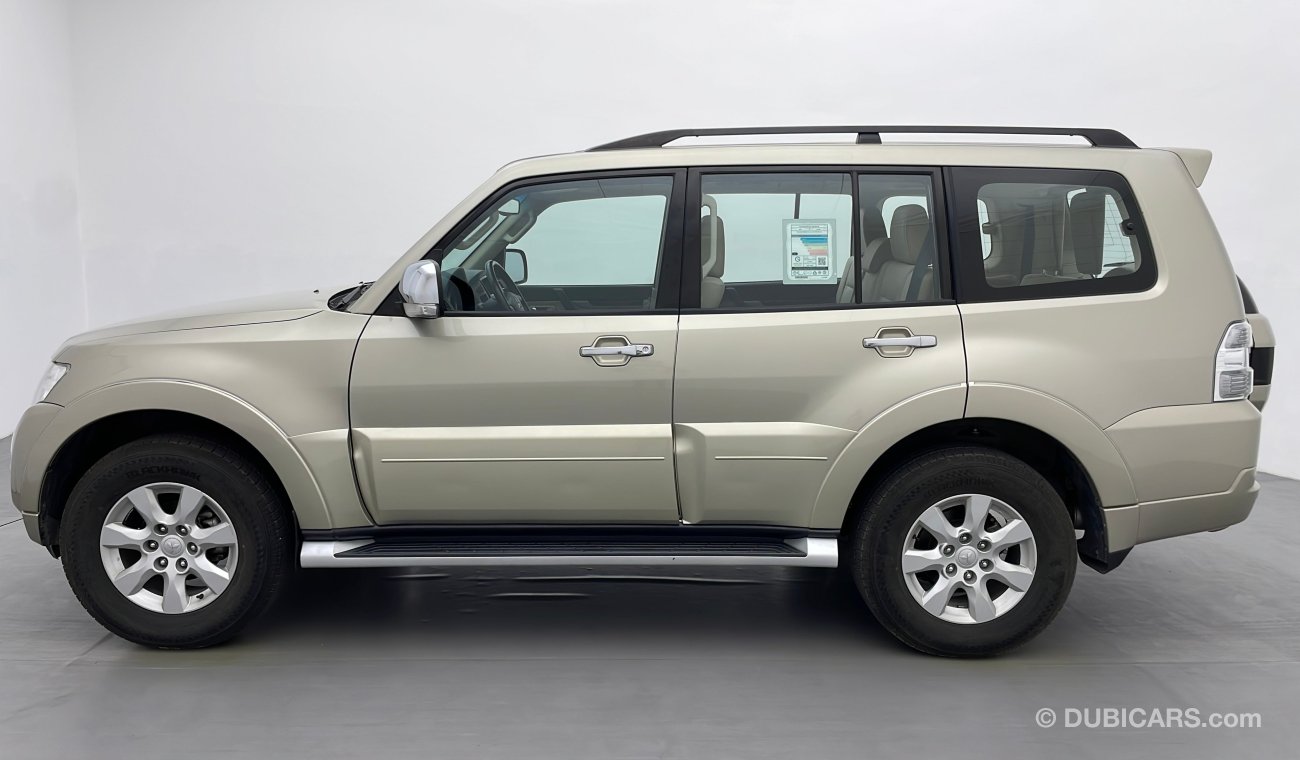 Mitsubishi Pajero GLS MIDLINE WITH SUNROOF 3.5 | Under Warranty | Inspected on 150+ parameters