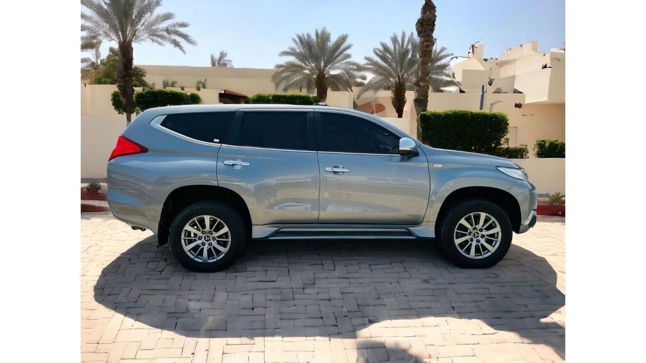 Mitsubishi Montero AED 1,180 PM | MONTERO SPORT GLX 3.0 4WD | GCC | 0% DP | MINT CONDITION