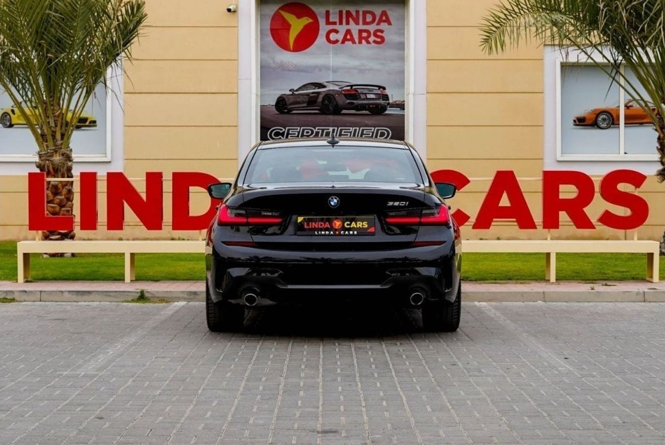 بي أم دبليو 320 M سبورت