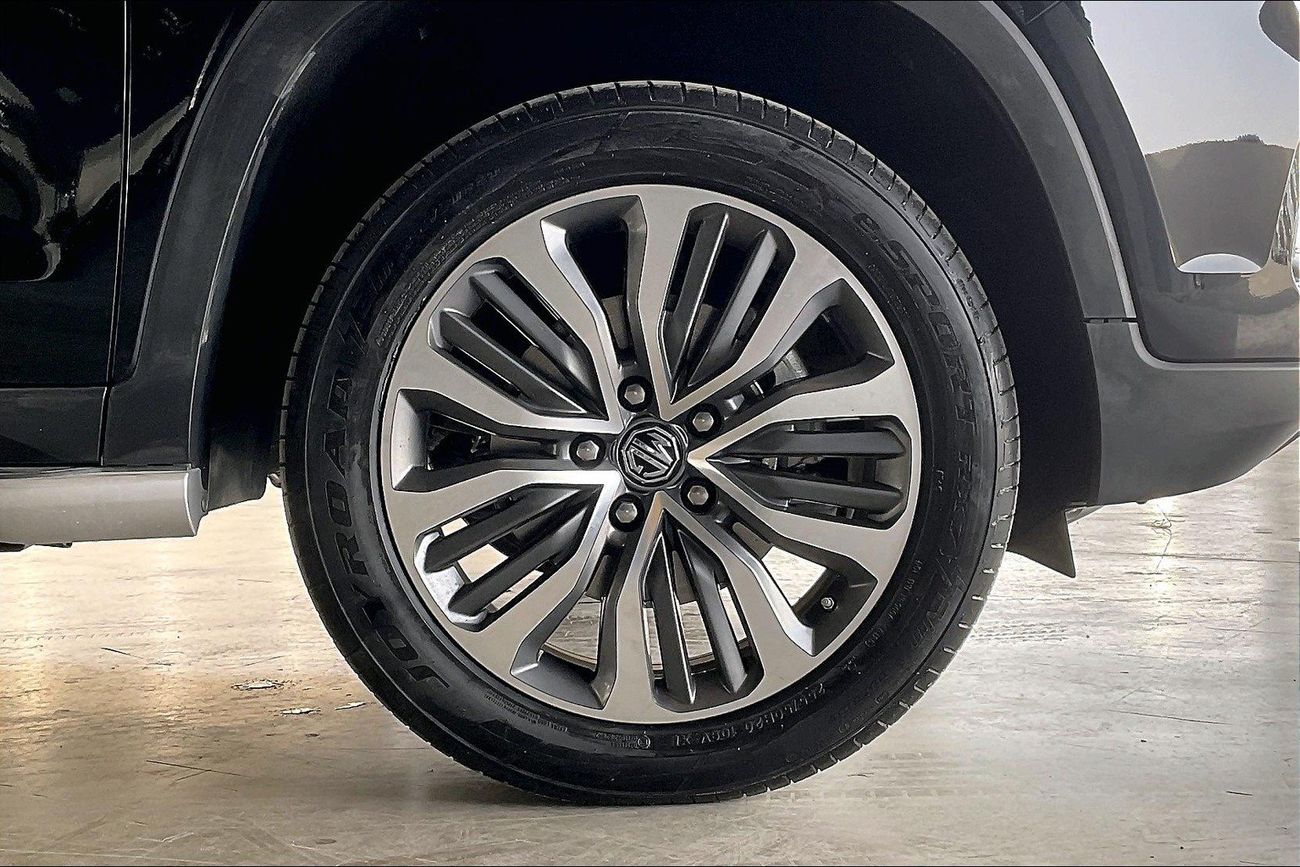 أم جي RX8 Luxury | شامل الضمان | 0 ﺪﻔﻋﺓ ﺃﻮﻟﻯ