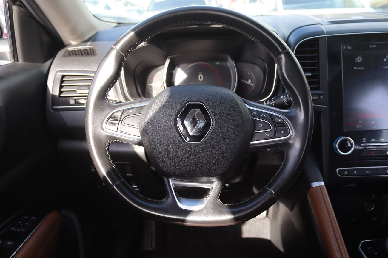 رينو كوليوس رينو كوليوس-2022- خليجى- فل أوبشن - بمحرك 2.5 -4WD - ممش قليل -بحاله ممتازه