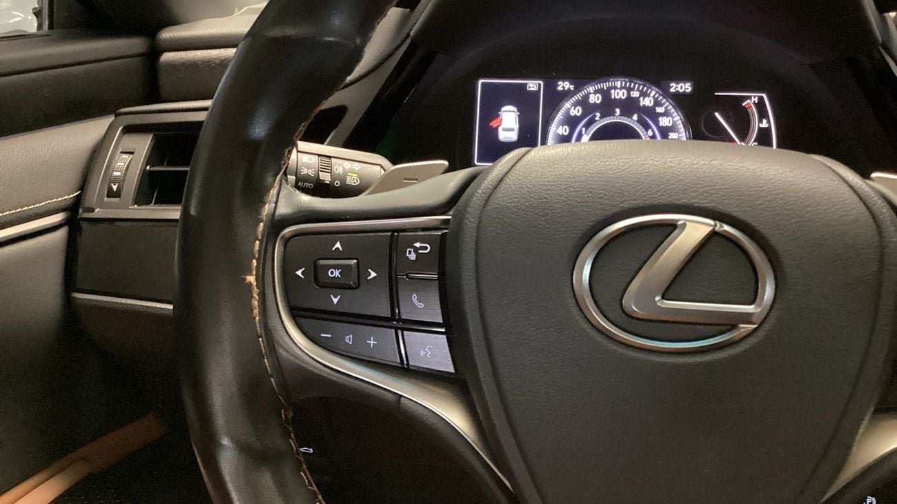 لكزس ES 350 3.5 PRESTIGE AUTO | شامل الضمان | 0 ﺪﻔﻋﺓ ﺃﻮﻟﻯ