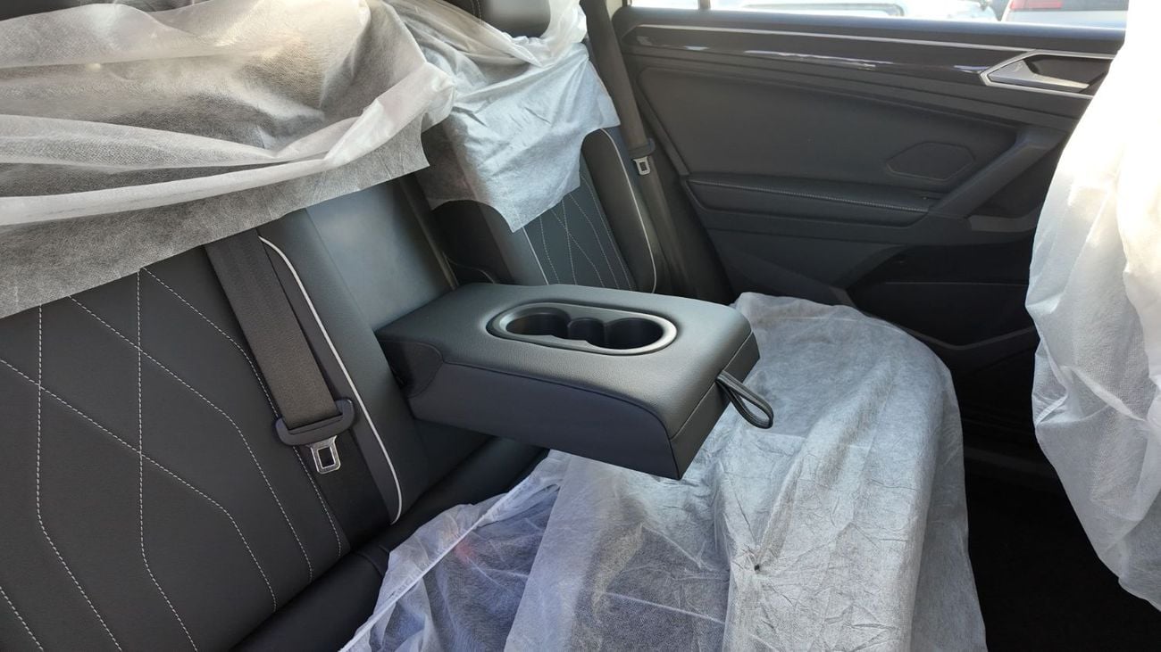 فولكس واجن تيجوان VOLKSWAGEN TIGUAN L TSI 300 - 1.5L - 2024