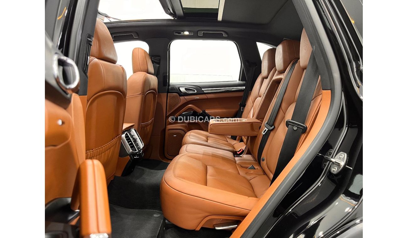 Porsche Cayenne 2017 Porsche Cayenne Platinum S, Warranty, Full Service History, Full Options, GCC