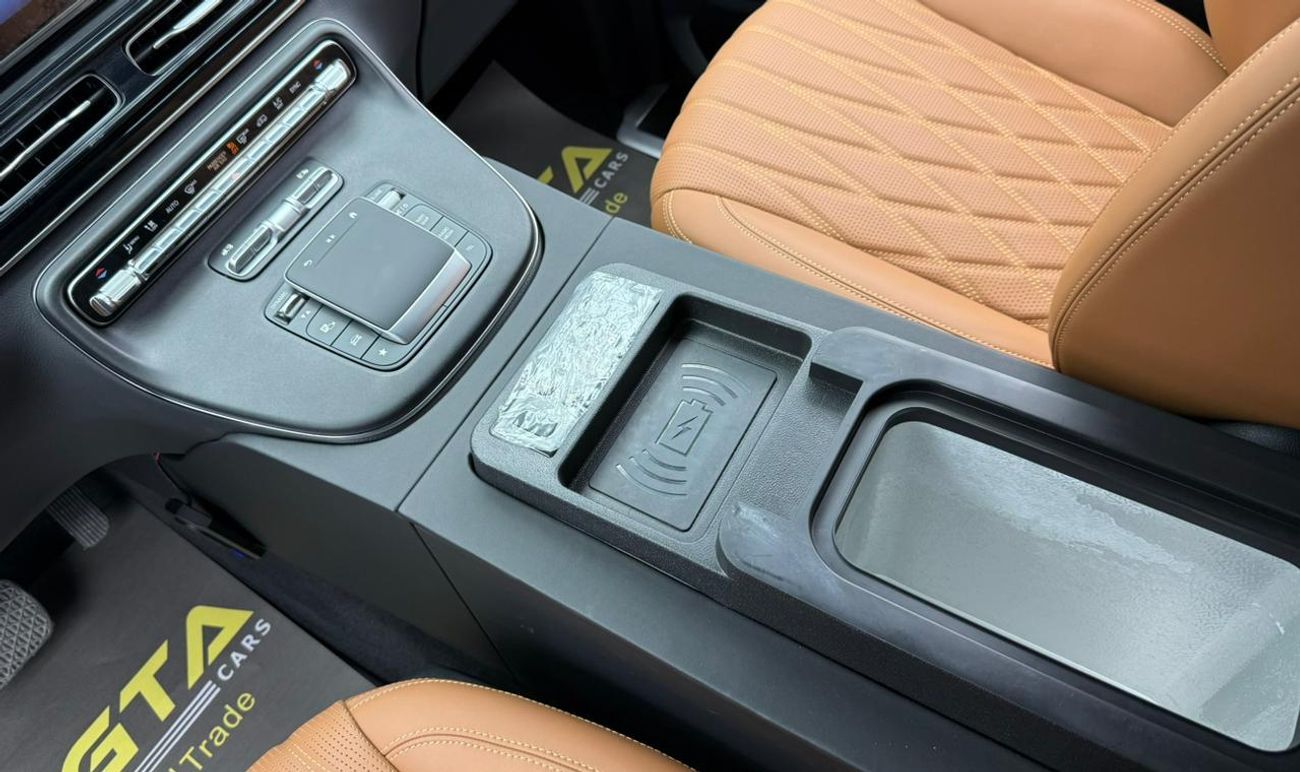 Mercedes-Benz V 300 *Brand New* 2025 Mercedes Benz V300, 2 Years Mercedes Warranty, Delivery Km, GCC