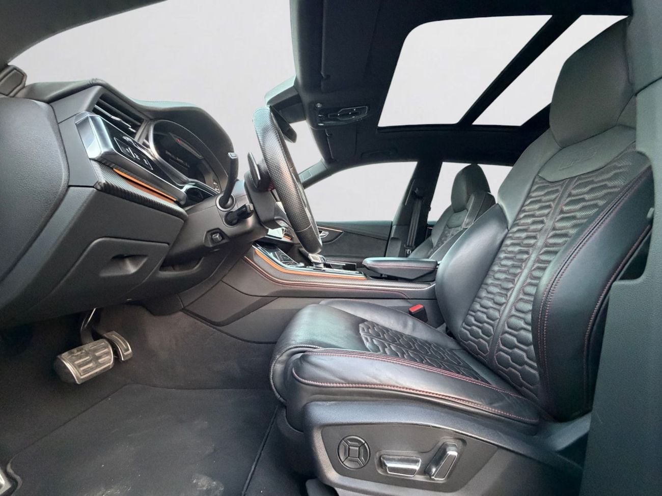 Audi RSQ8 STANDARD AUDI RS Q8 | STAGE 1.5 TUNED | EVENTURI + CSF UPGRADES | DAS WARRANTY | GCC