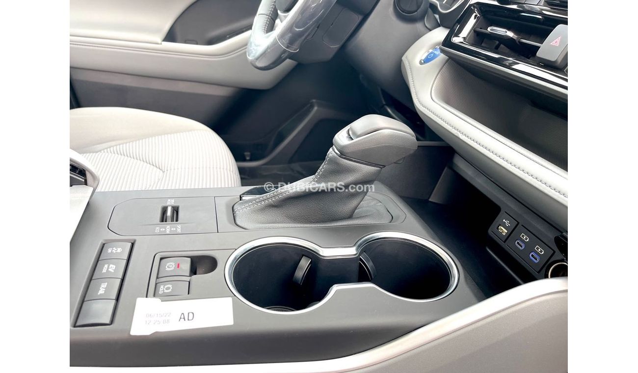 Toyota Highlander Toyota Highlander 2022 GLE, 2.5L 4cyl Hybrid, Push Start, 4WD