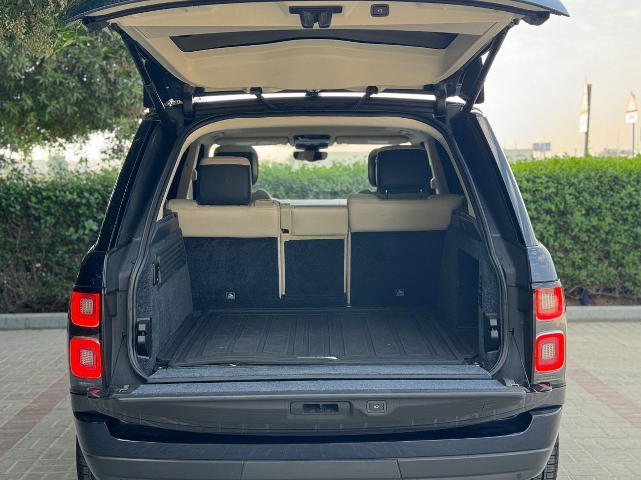 Land Rover Range Rover Vogue SE 5.0L