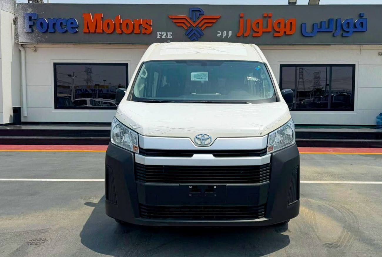 Toyota Hiace DX - Manual . Diesel . Bus . Rear Wheel Drive . 9+ Seats . 4 Doors