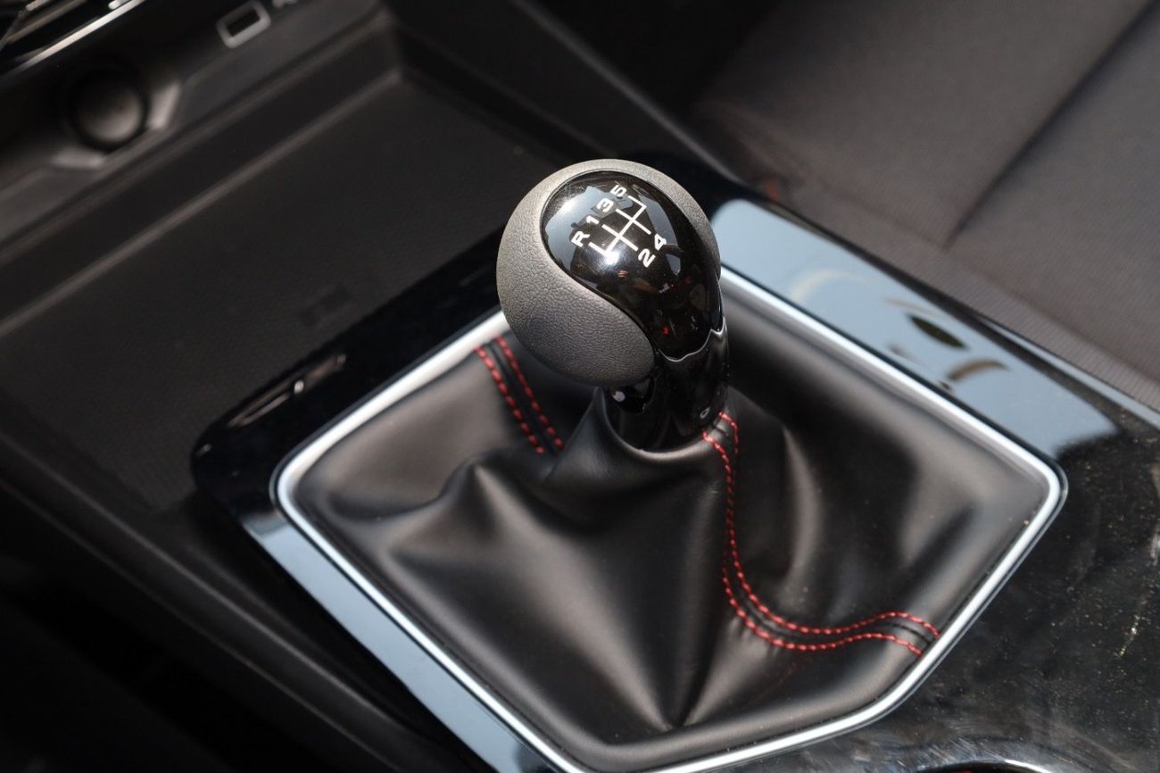 أم جي 5 MG 5 MG 5 1.5L ENGINE MANUAL Gearbox MODEL 2025