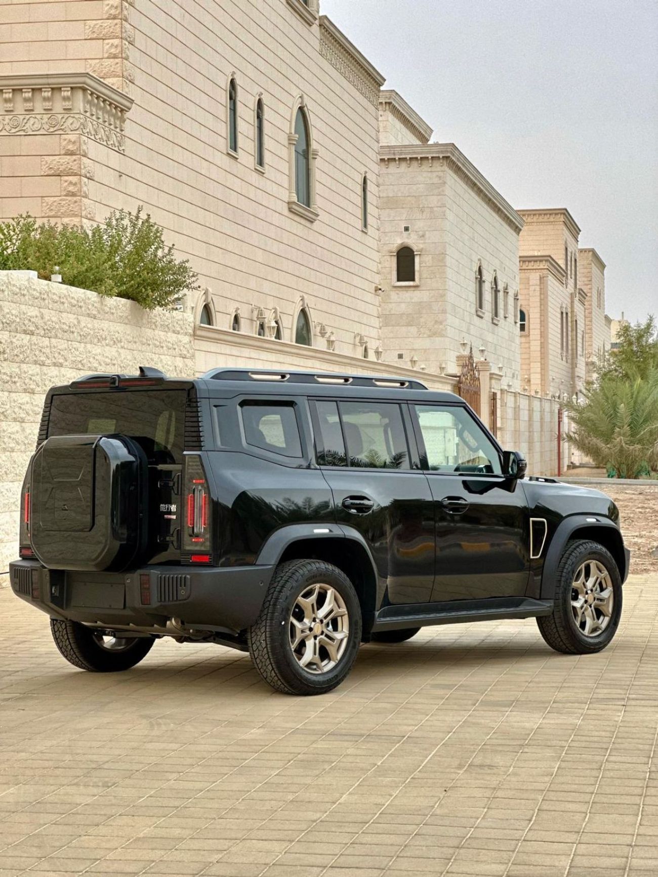 Jetour T2 Luxury Travler +