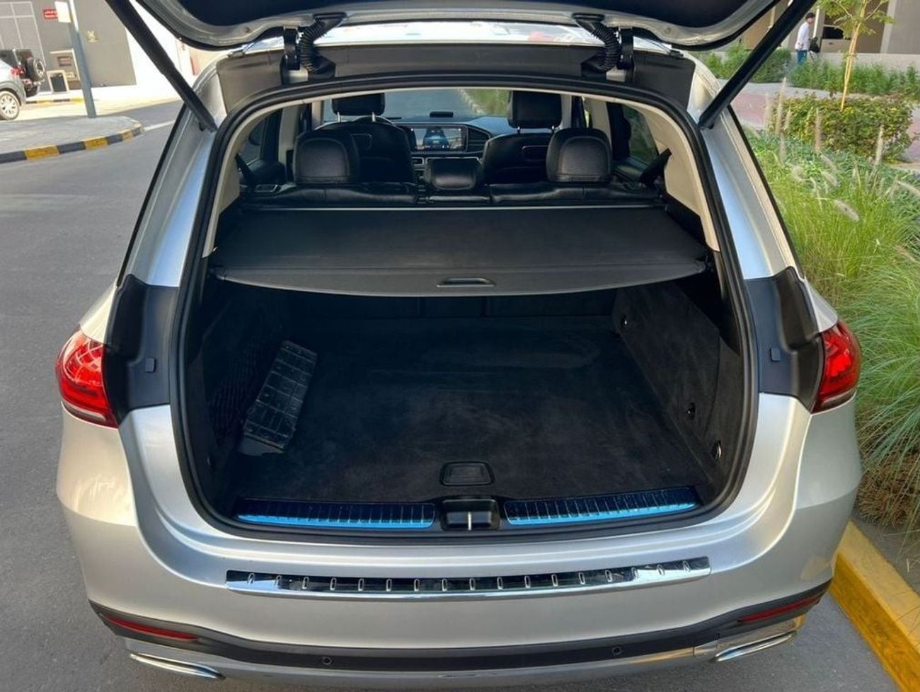 Mercedes-Benz GLE 450 2019 Mercedes Benz GLE450 4Matic - 3.0L V6 - Intercooled Turbo - 360* CAM - HUD - Japanese Spec