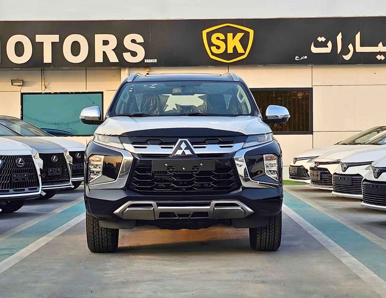 ميتسوبيشي مونتيرو سبورت 3.0L PETROL/SUNROOF , LEATHER , ELECTRIC SEATS / FULL OPTION (CODE # MP59)