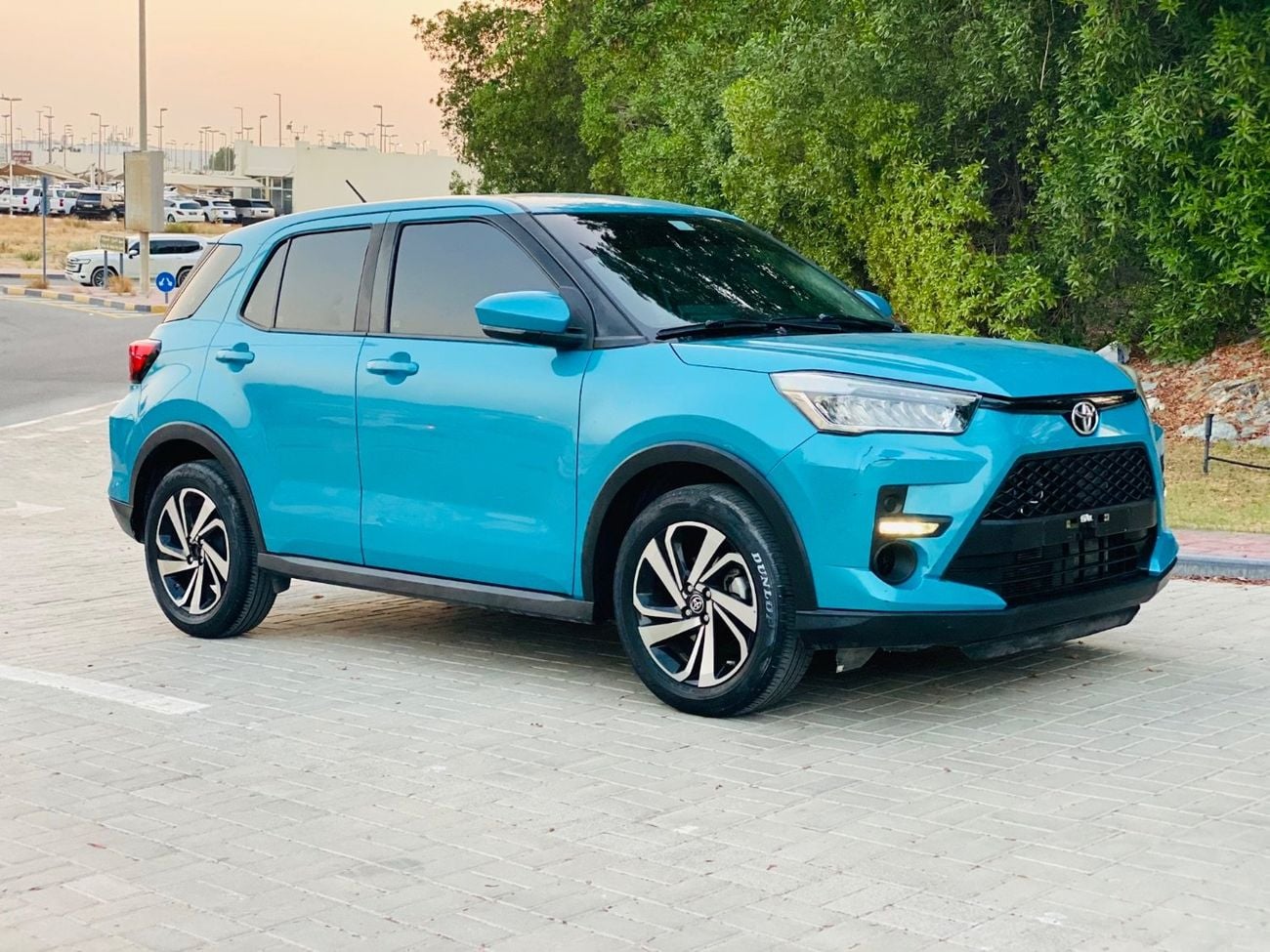 Toyota Raize E