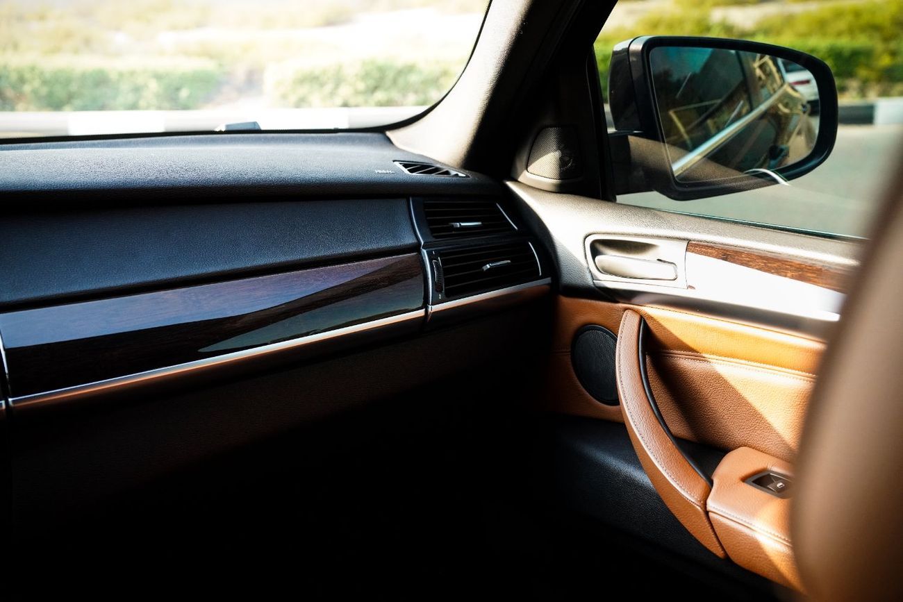 BMW X6 50i Exclusive 4.4L