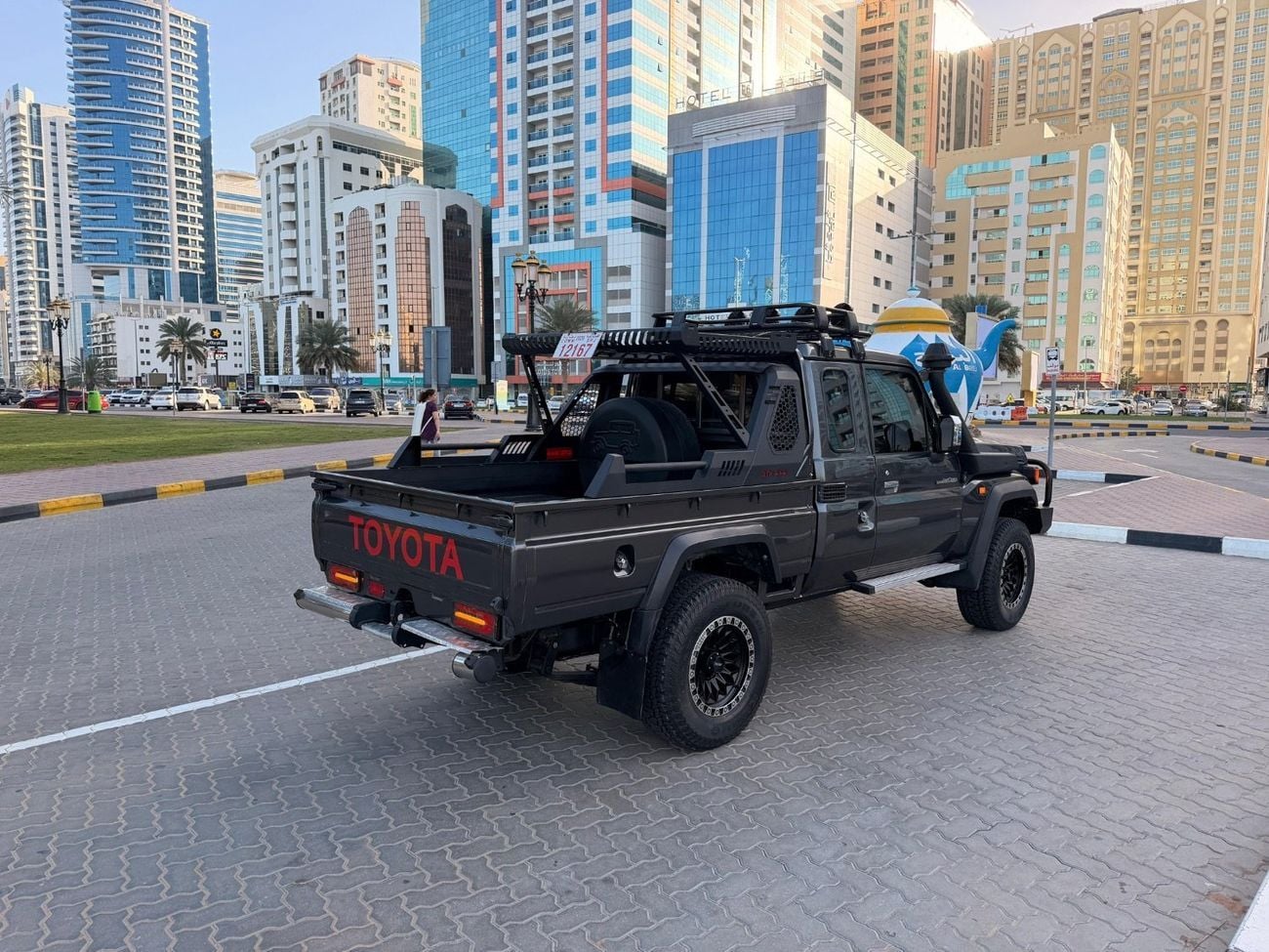 تويوتا لاند كروزر 79 Series Smart Cabin with facelift shape