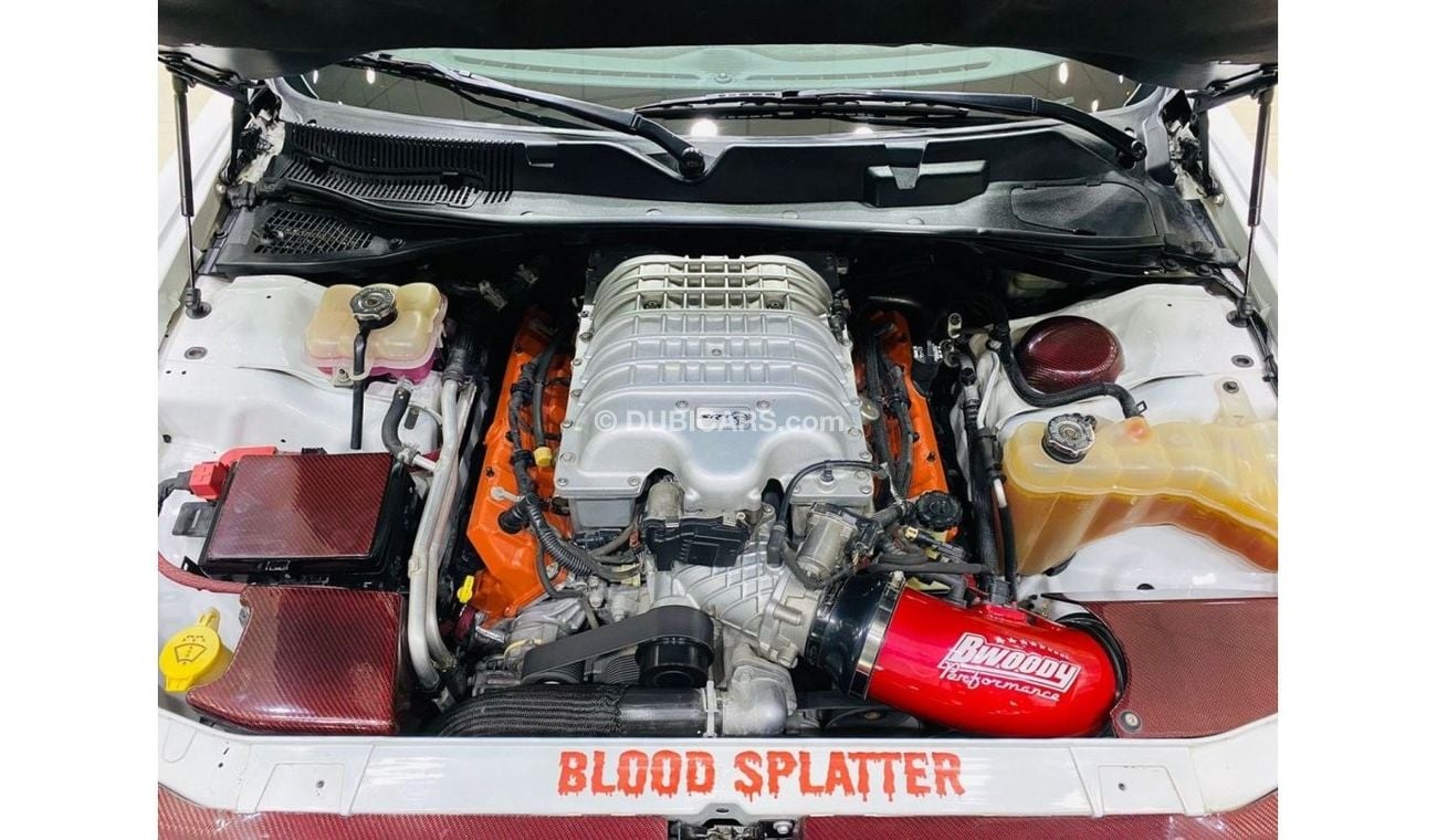 Dodge Challenger SRT Hellcat CHALLENGER HELLCAT 2015 GCC IN BEAUTIFUL CONDITION FOR ONLY 169K AED INCLUDING FREE INSU