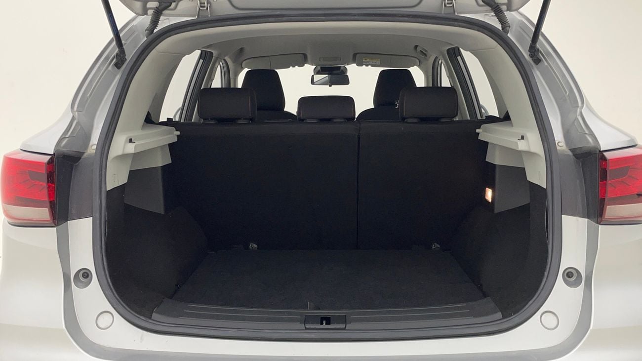 أم جي ZS STD 1.5 | بدون دفعة مقدمة | اختبار القيادة في المنزل