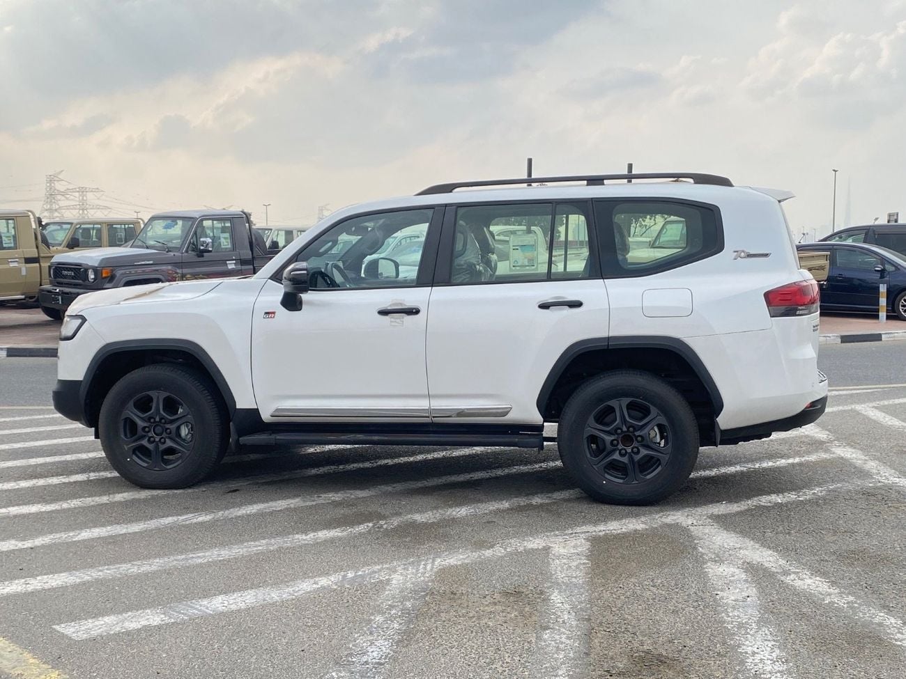 تويوتا لاند كروزر STD GR-S 3.3L