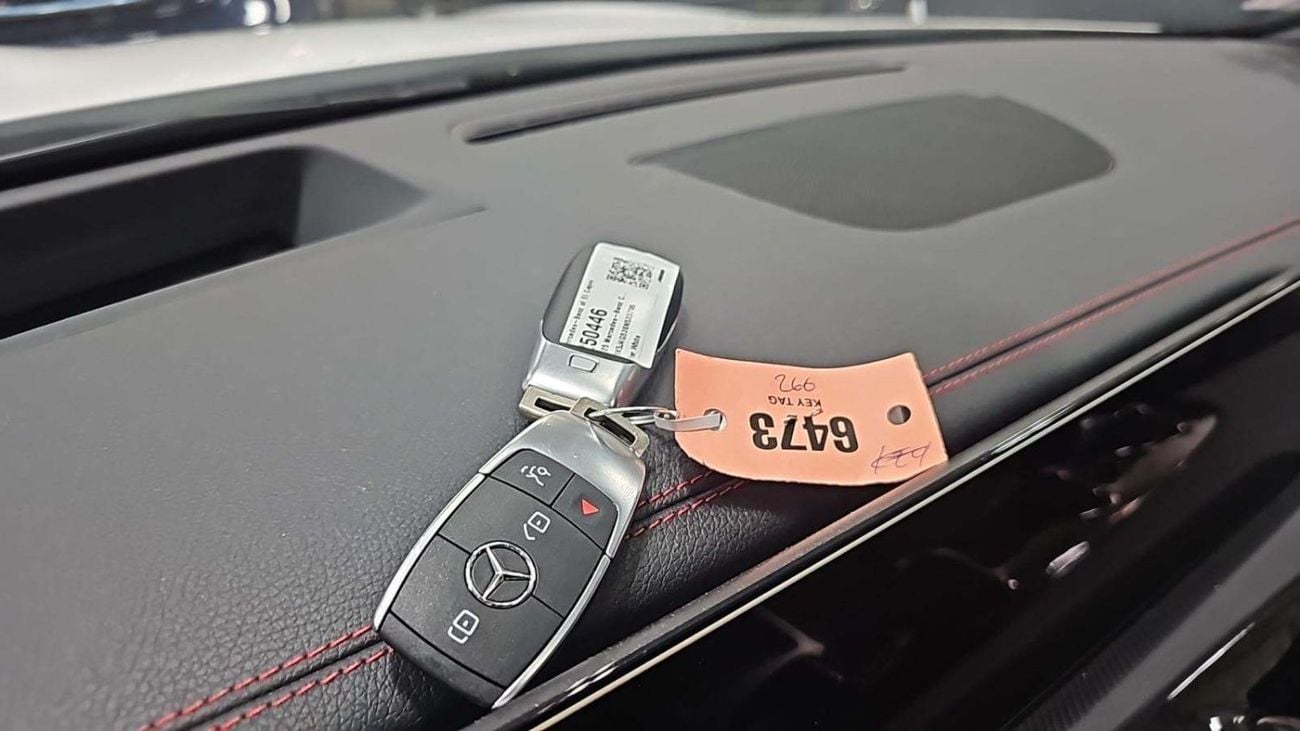 Mercedes-Benz CLA 250 Premium + 2.0L