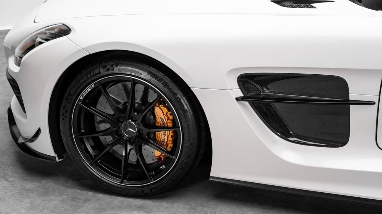 Mercedes-Benz SLS AMG Black Series - 2013 - GCC Specs