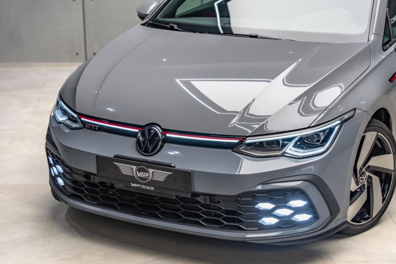 فولكس واجن جولف GTI Sport 2.0T