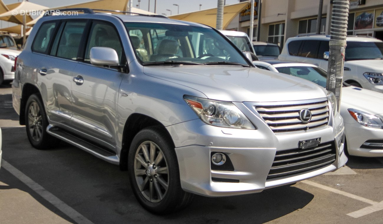 Lexus LX570