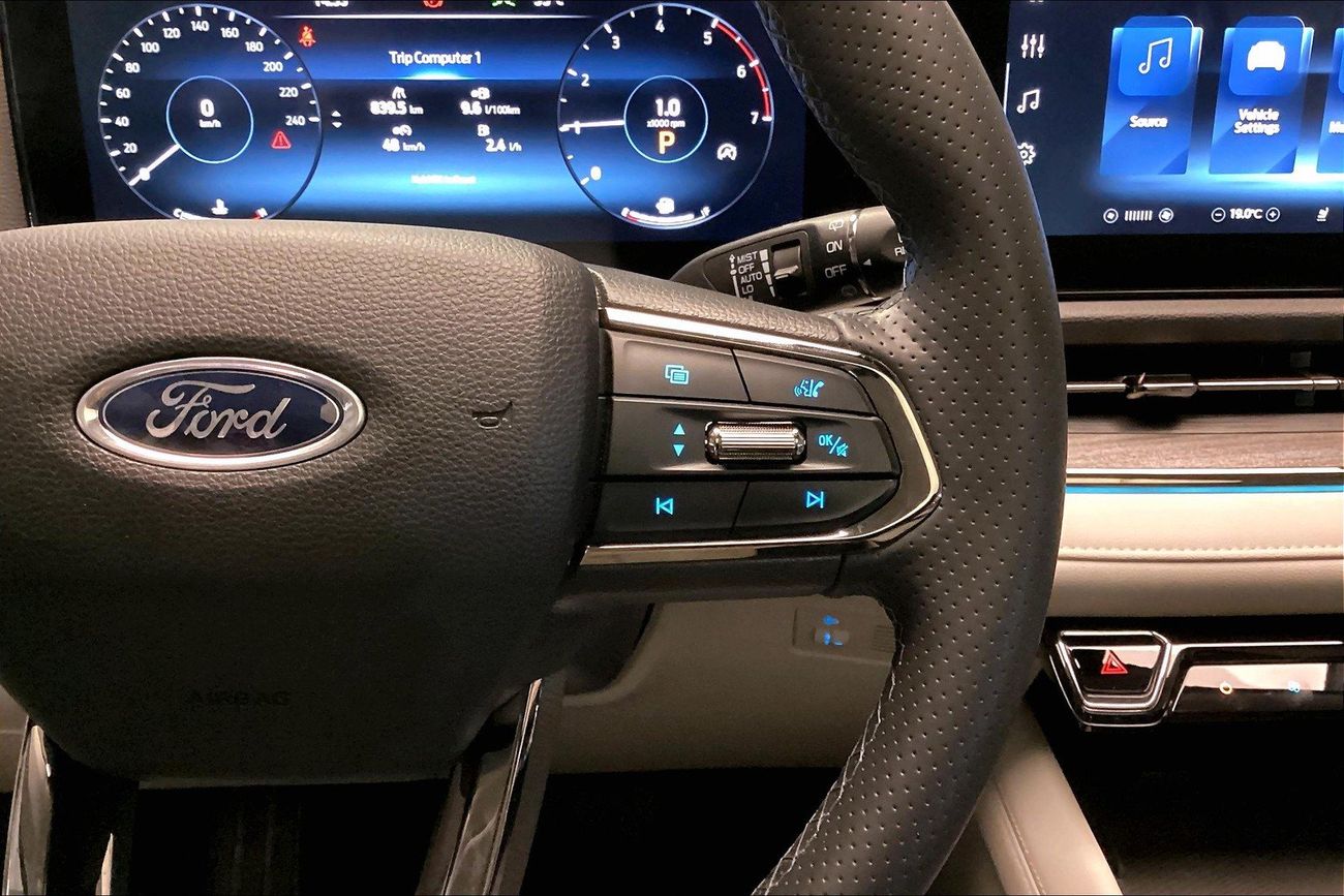 فورد تيريتوري Titanium | شامل الضمان | 0 ﺪﻔﻋﺓ ﺃﻮﻟﻯ