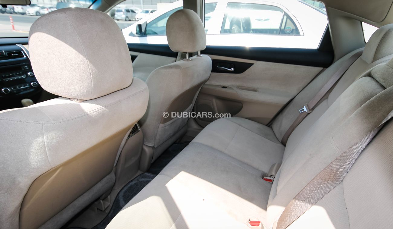 Nissan Altima 2.5S XTRONIC CVT