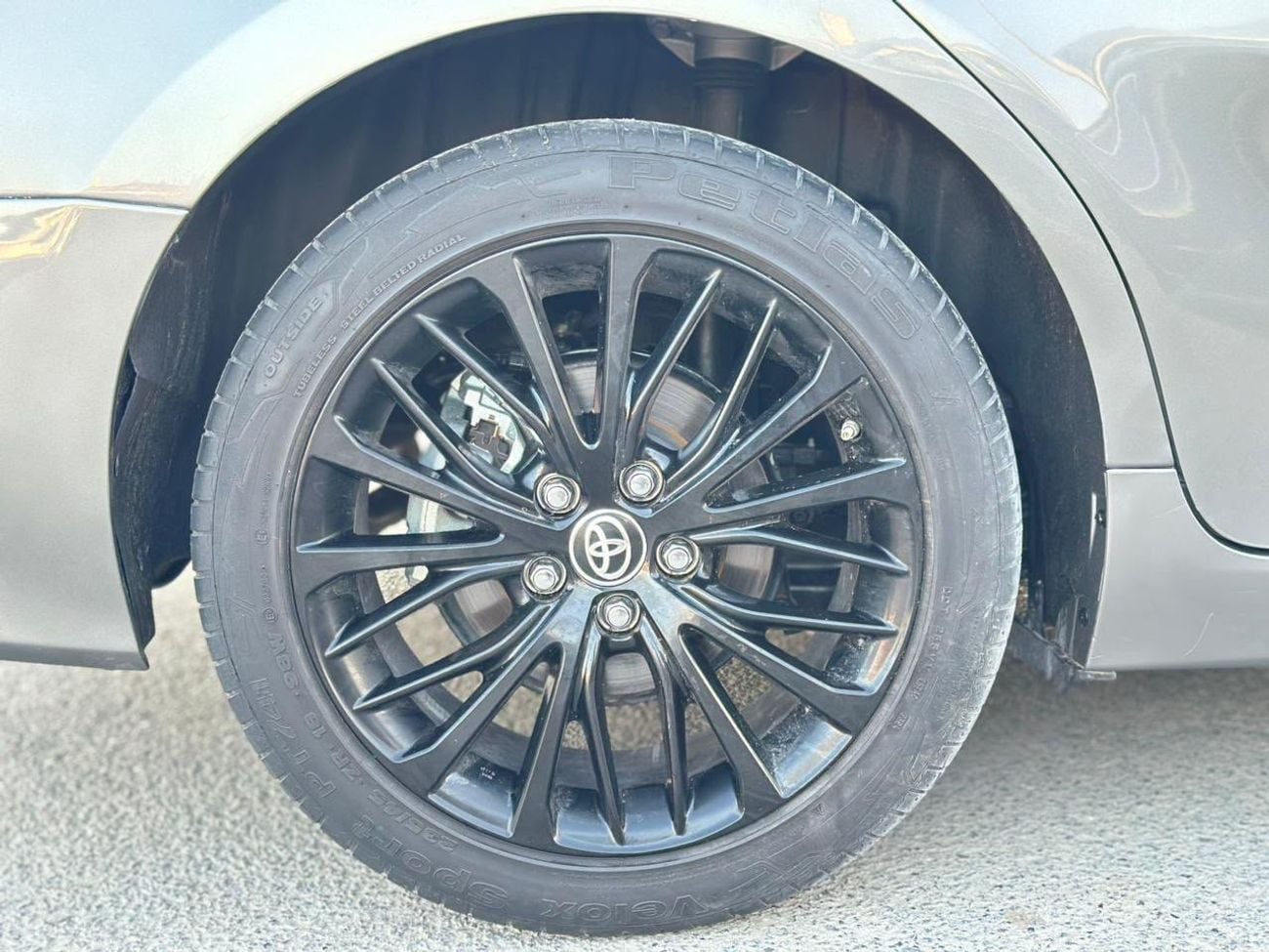 Toyota Camry SPORT