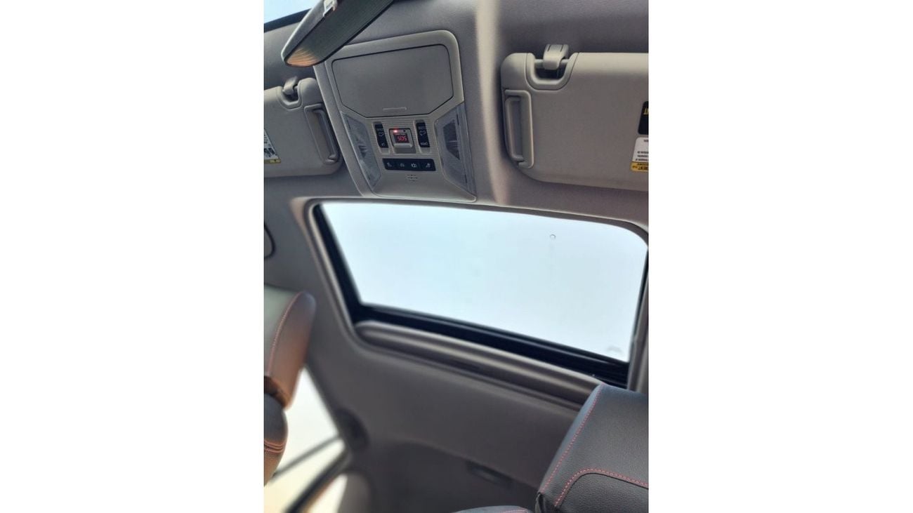 Toyota RAV4 TOYOTA RAV 4 XLE FULL OPTION