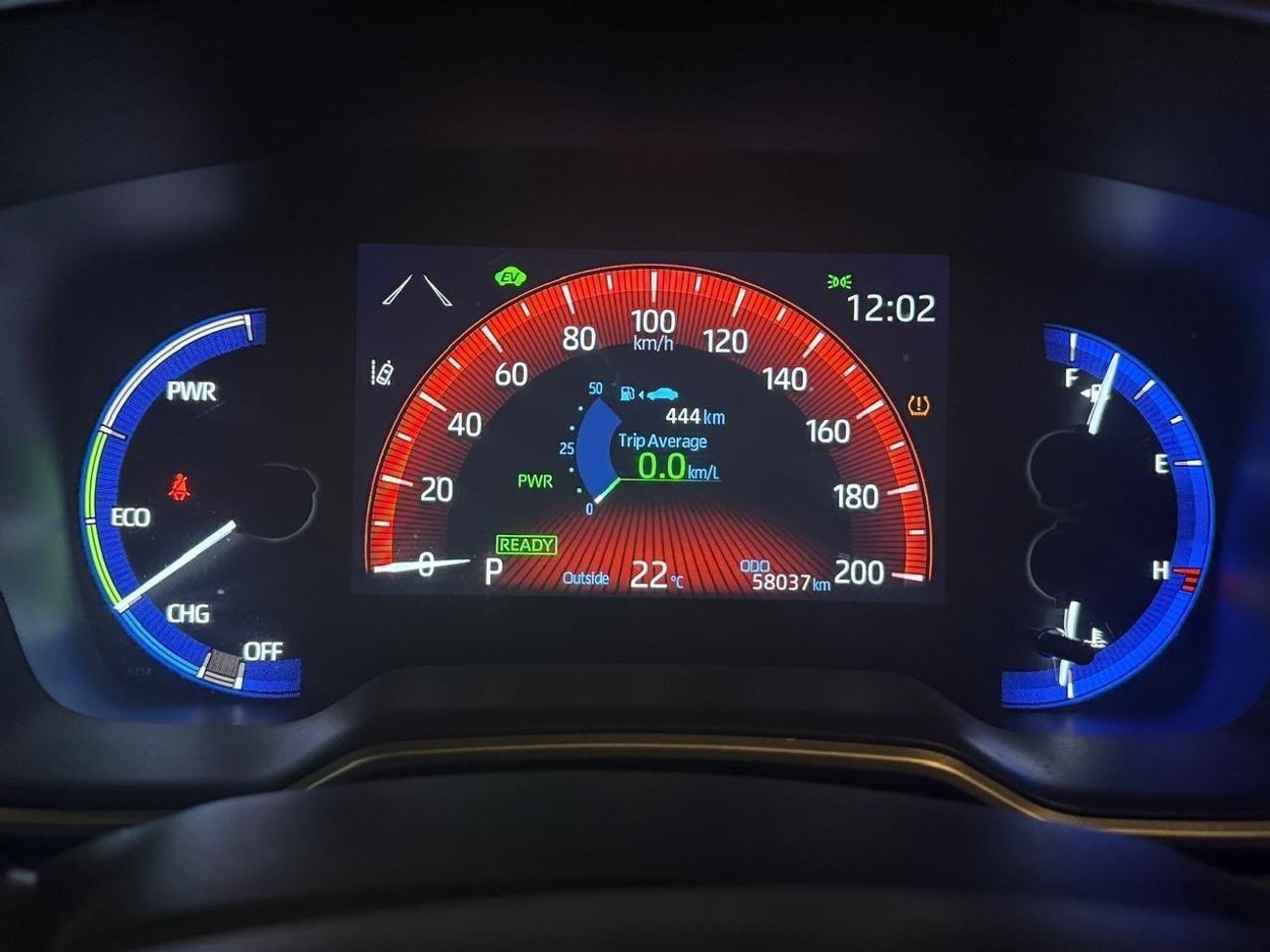 تويوتا كورولا كروس Top OF Range Corolla Cross 1.8L 2023 GCC (Hybrid) FULL OPTION