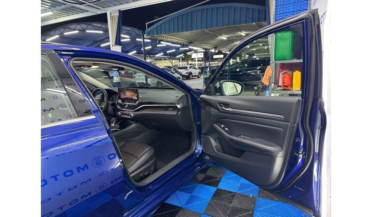 Nissan Altima S 2.5L SR 2.5L 2024 Nissan Altima in perfect condition with 10,800 miles