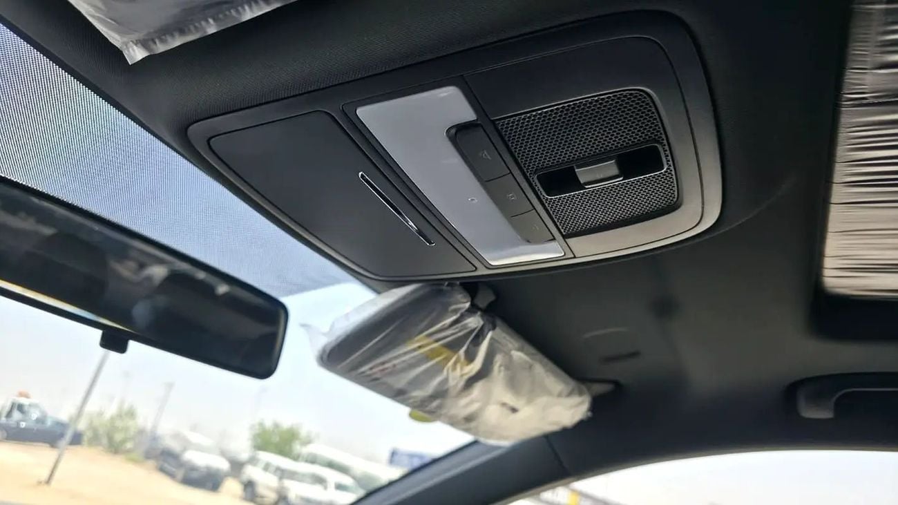 أم جي 5 Luxury 1.5L TURBO Chinese Specs - Brand