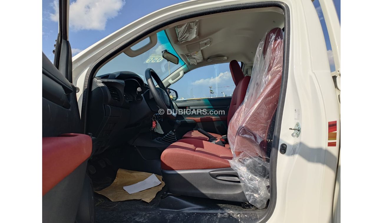 Toyota Hilux 2.7L 4CY PETROL,M/T / SINGLE CABIN / POWER WINDOW / 4WD / CODE # B154397