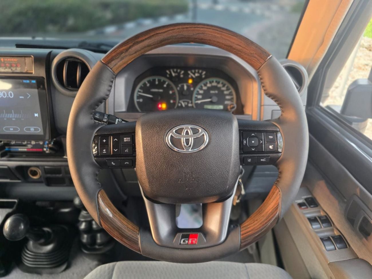 Toyota Land Cruiser Pick Up - 4.5 Diesel Engine - MT - 4WD
