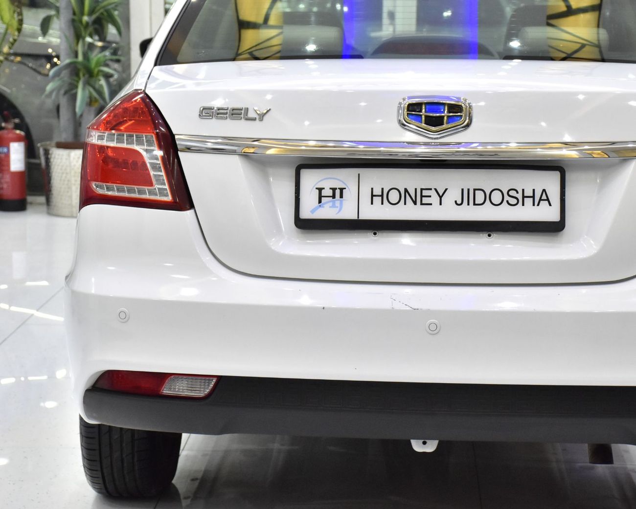 جيلي إمجراند EXCELLENT DEAL for our Geely Emgrand ( 2018 Model ) in White Color GCC Specs