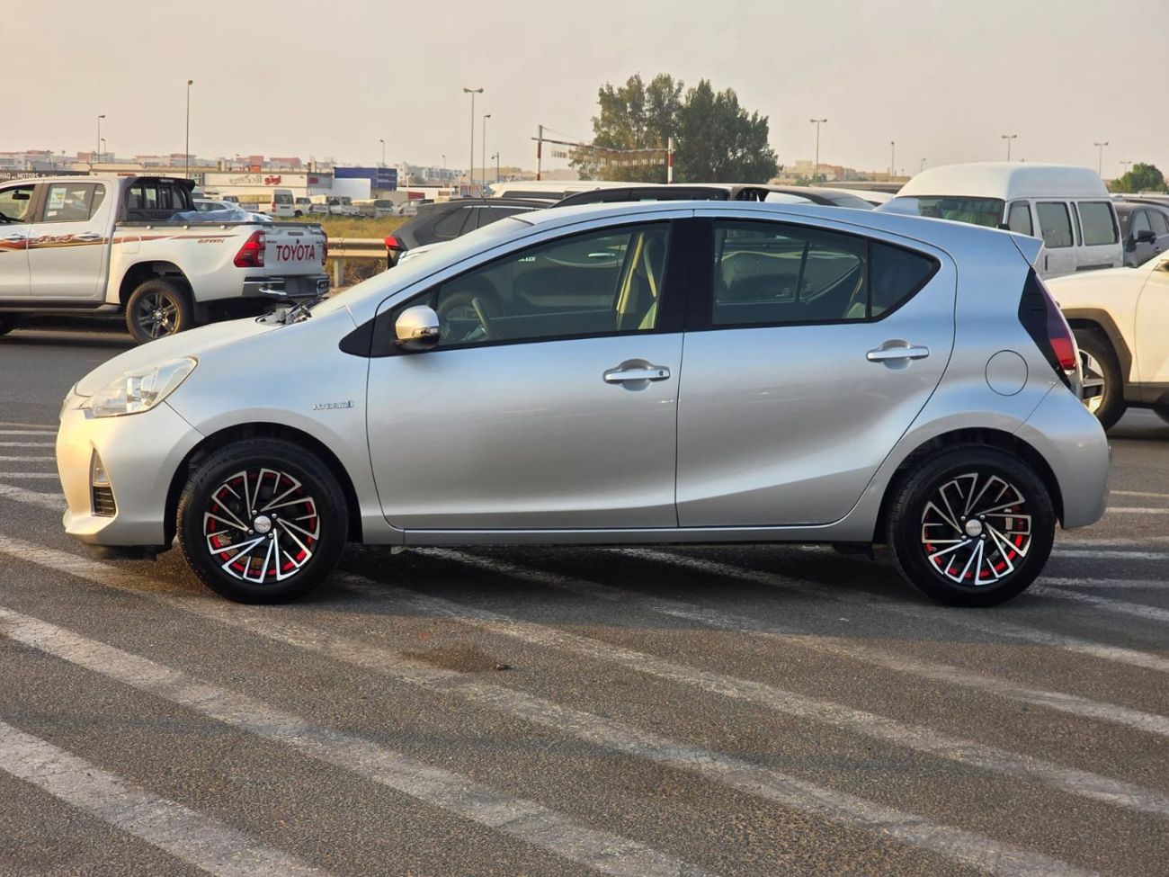 Toyota Prius+ 2016 Model Prius C Hybrid Engine