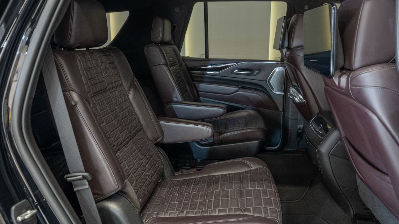 كاديلاك إسكالاد 2021 | VIP SEAT | FULL OPTION | GCC SPECS | PERFECT CONDITION