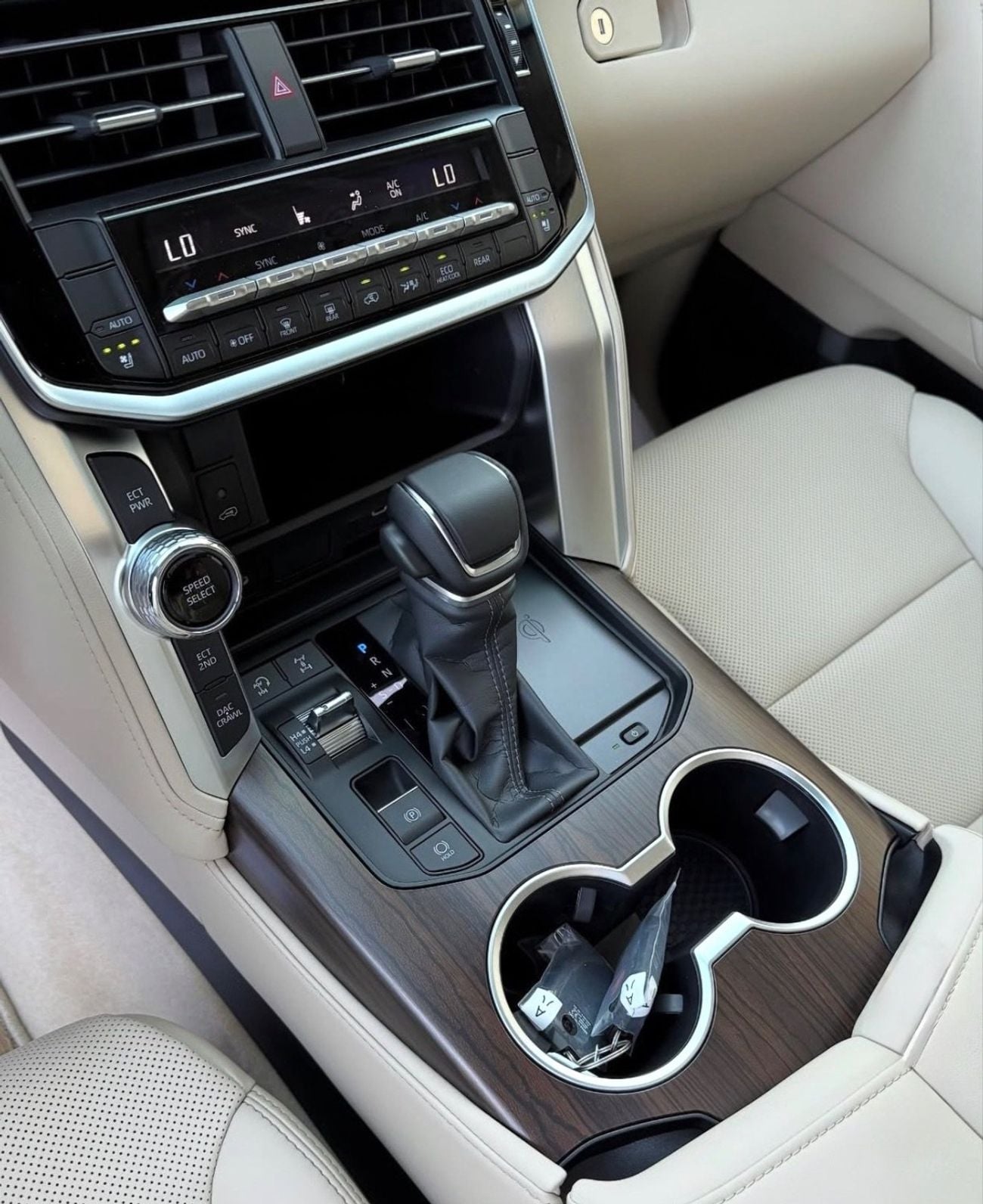 Toyota Land Cruiser GXR